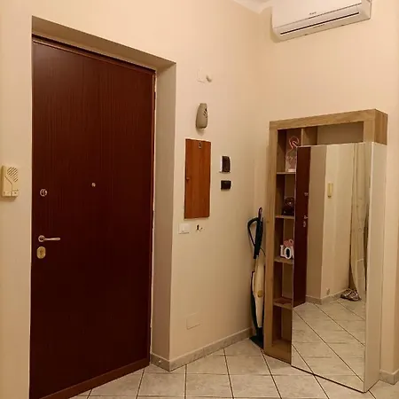 Casa Porta Susa Apartamento *
